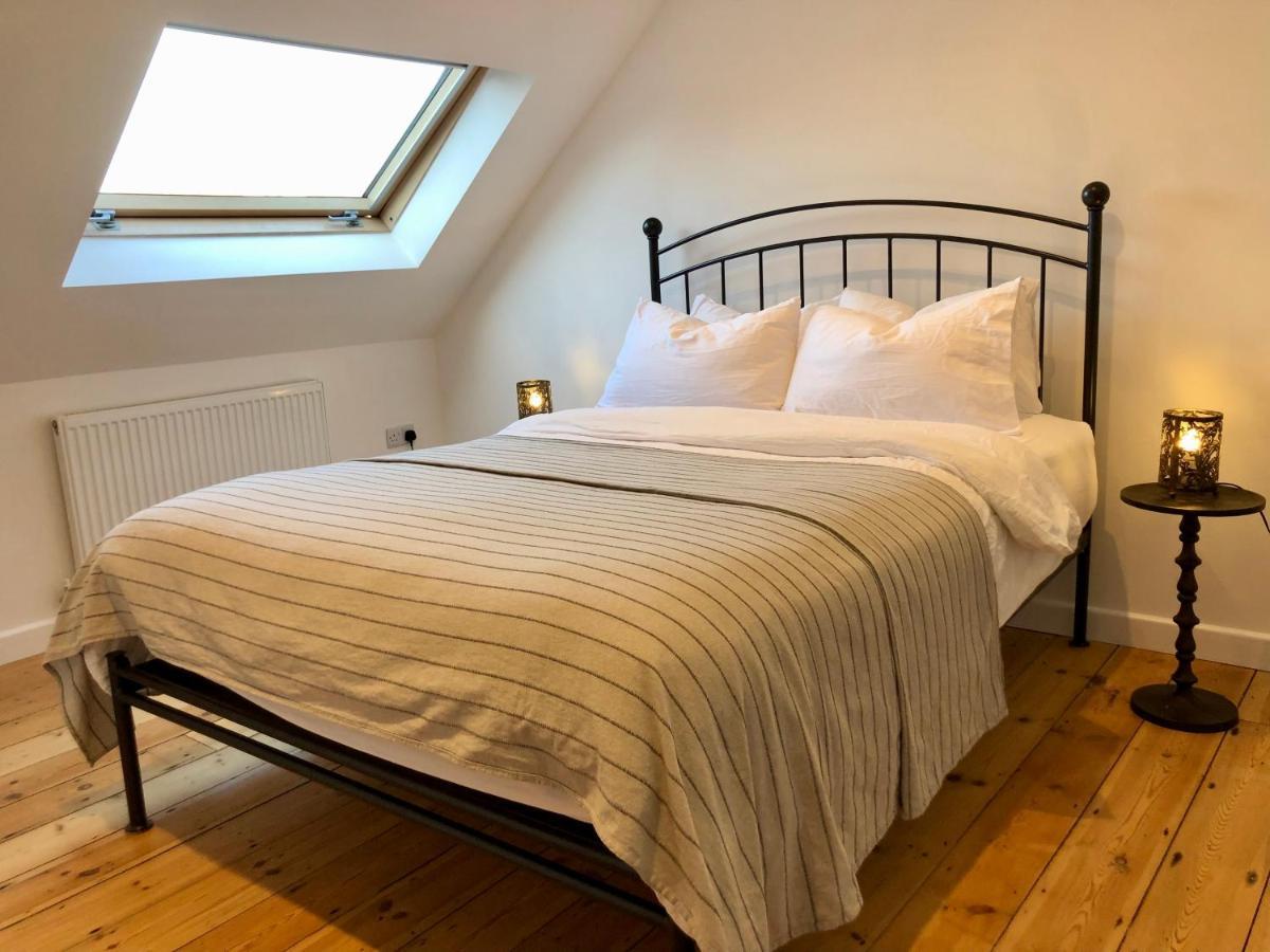 Willa House With Parking, Short Stroll To Quay, Shops And Restaurants Poole Zewnętrze zdjęcie